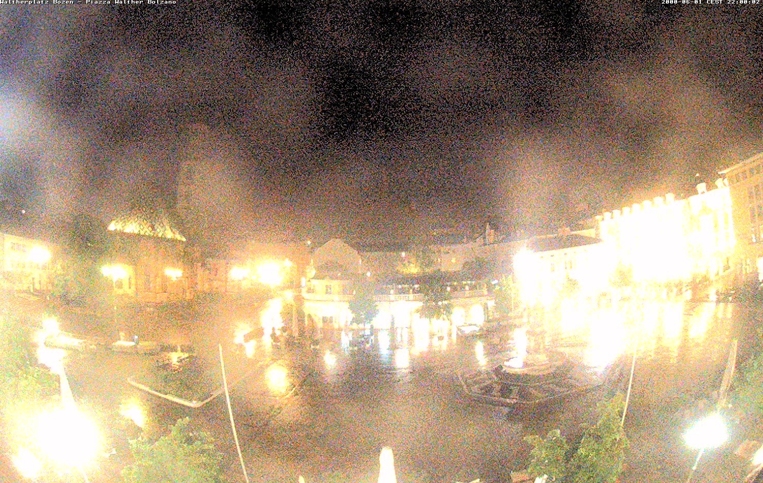 Archived image Bozen: Waltherplatz Webcam