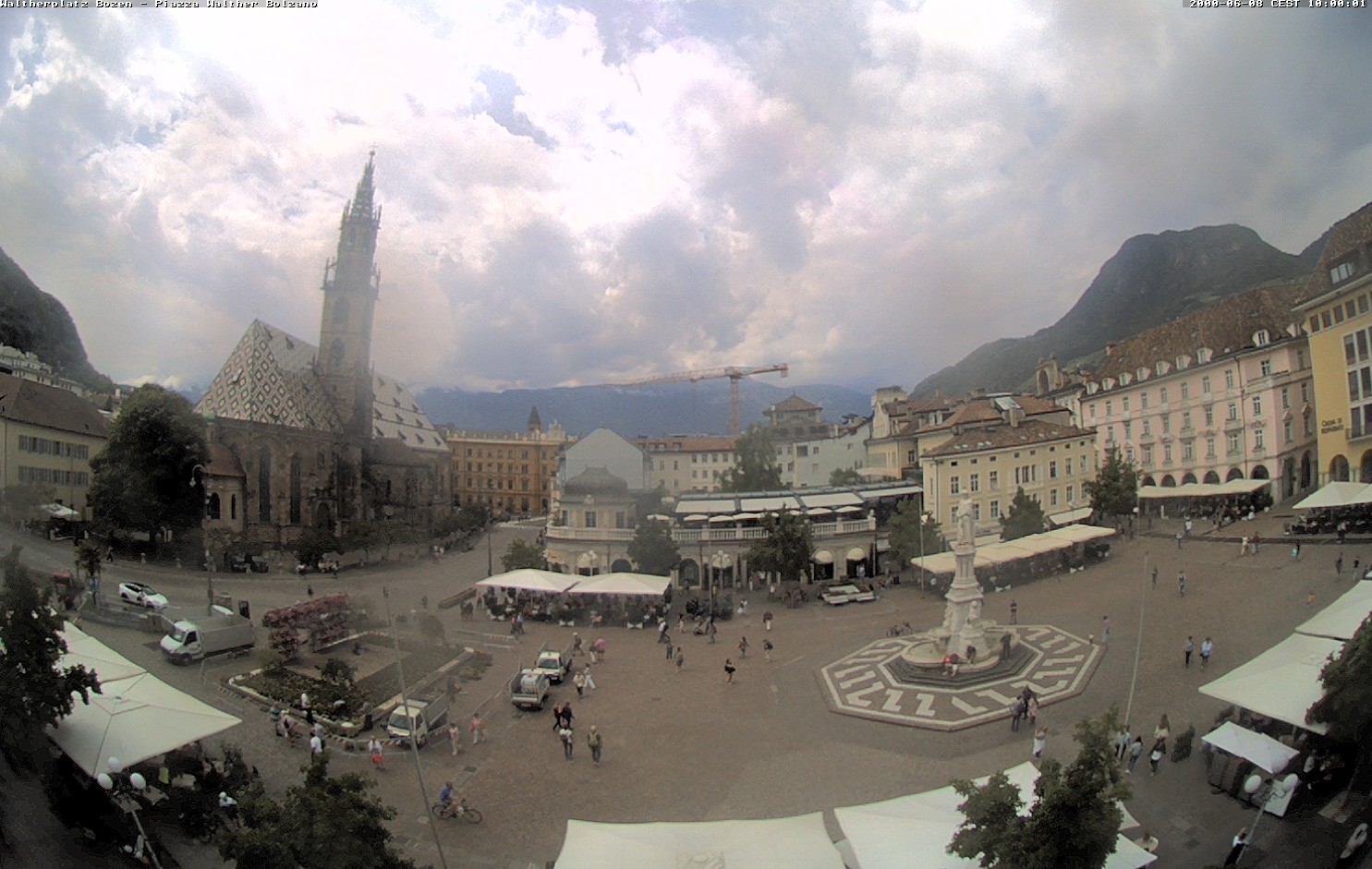Archiv Foto Webcam Waltherplatz Bozen