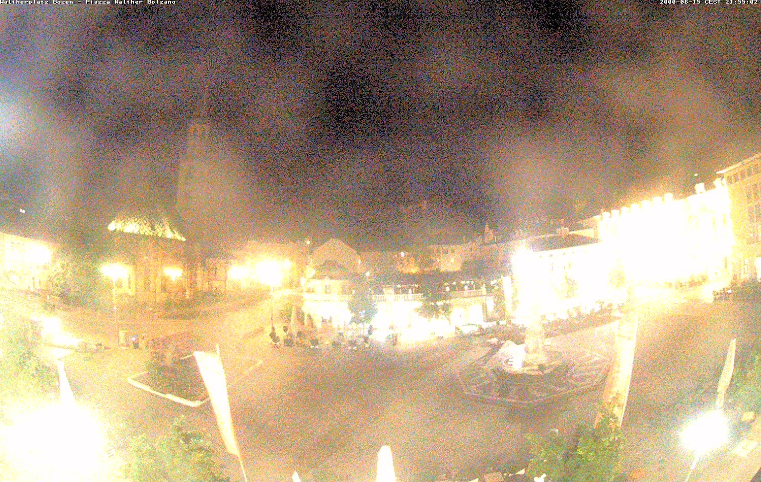 Archived image Bozen: Waltherplatz Webcam