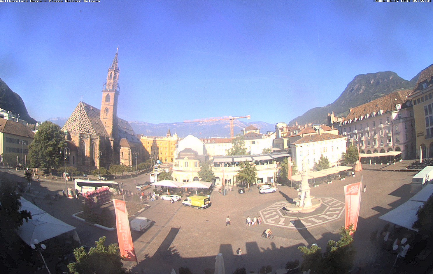 Archiv Foto Webcam Waltherplatz Bozen