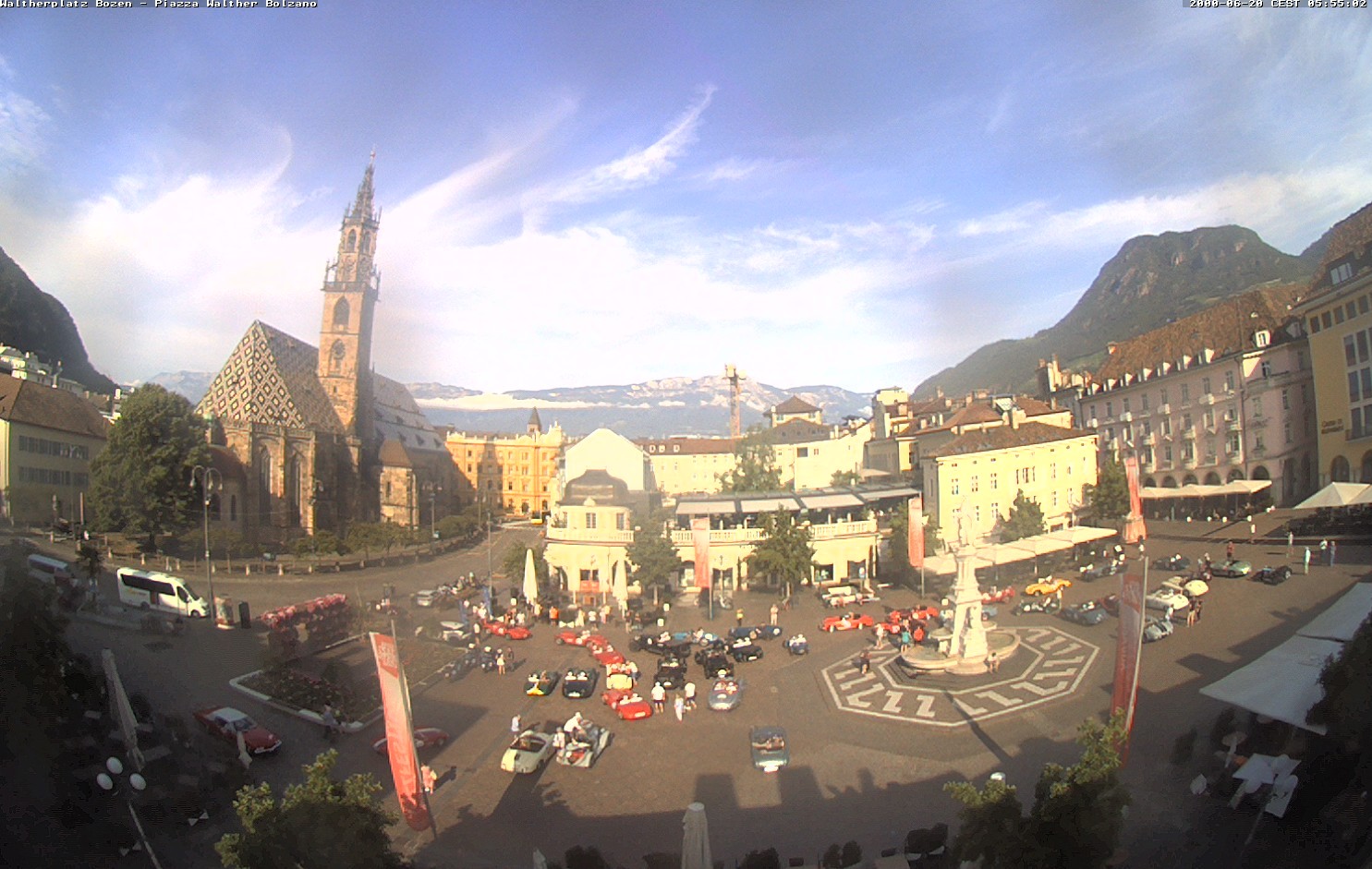 Archiv Foto Webcam Waltherplatz Bozen