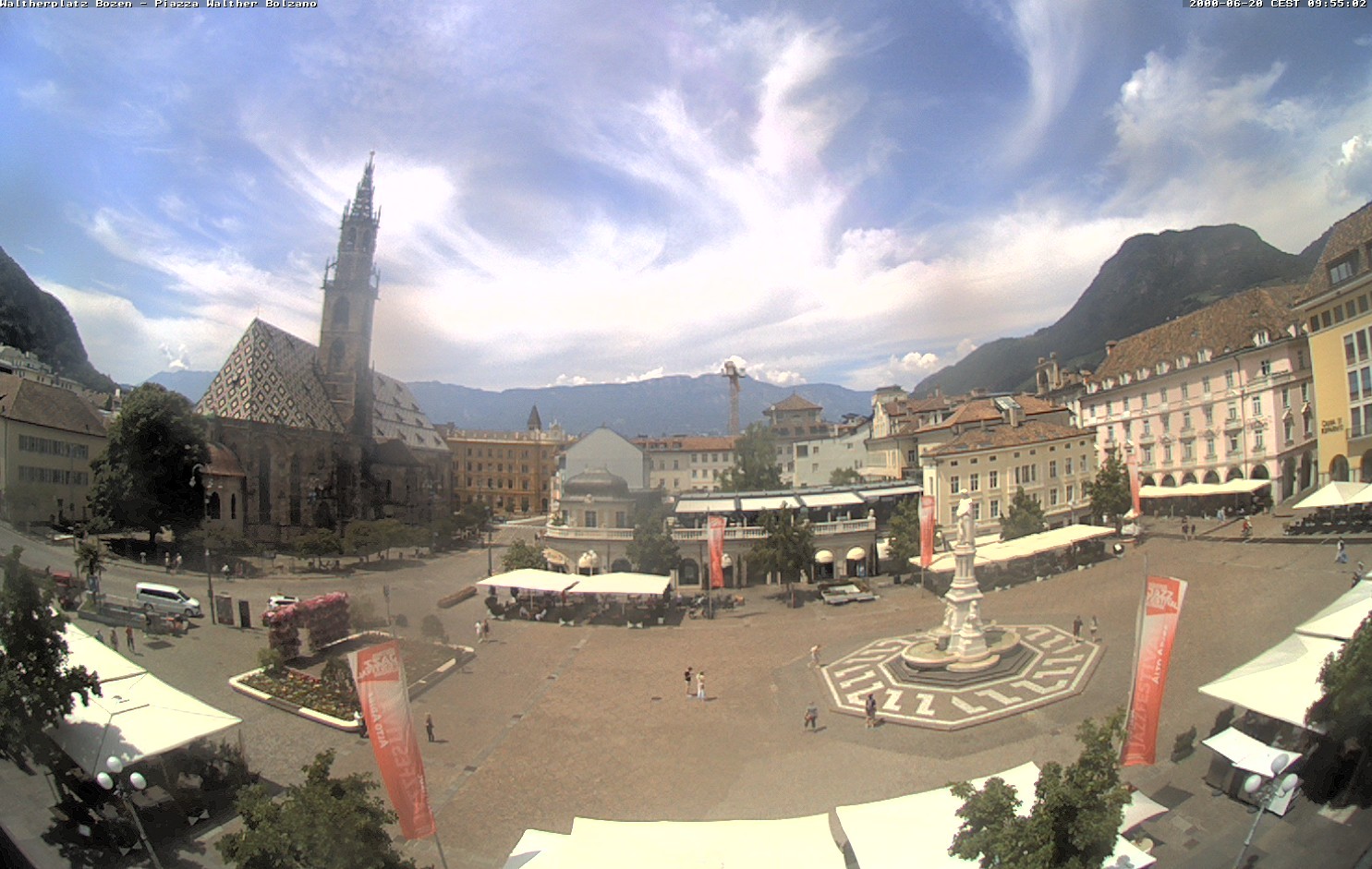Archiv Foto Webcam Waltherplatz Bozen