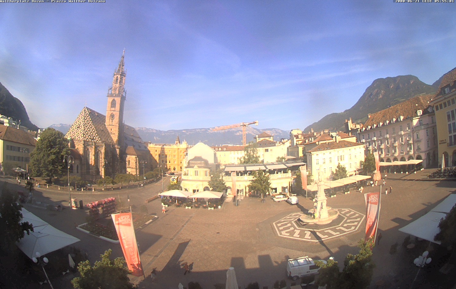 Archiv Foto Webcam Waltherplatz Bozen