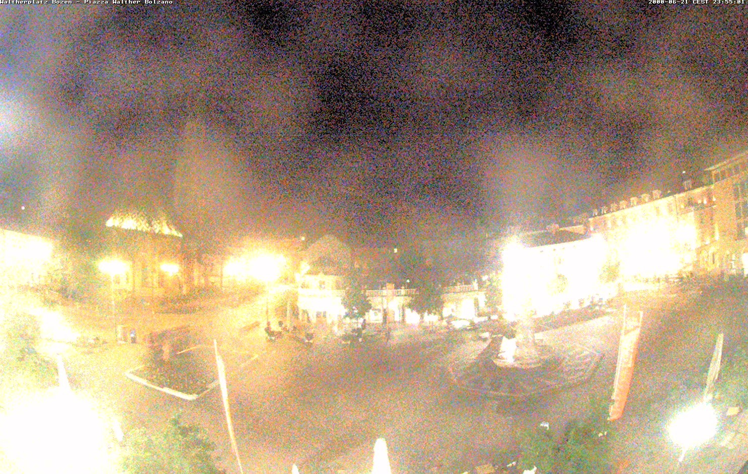 Archived image Bozen: Waltherplatz Webcam