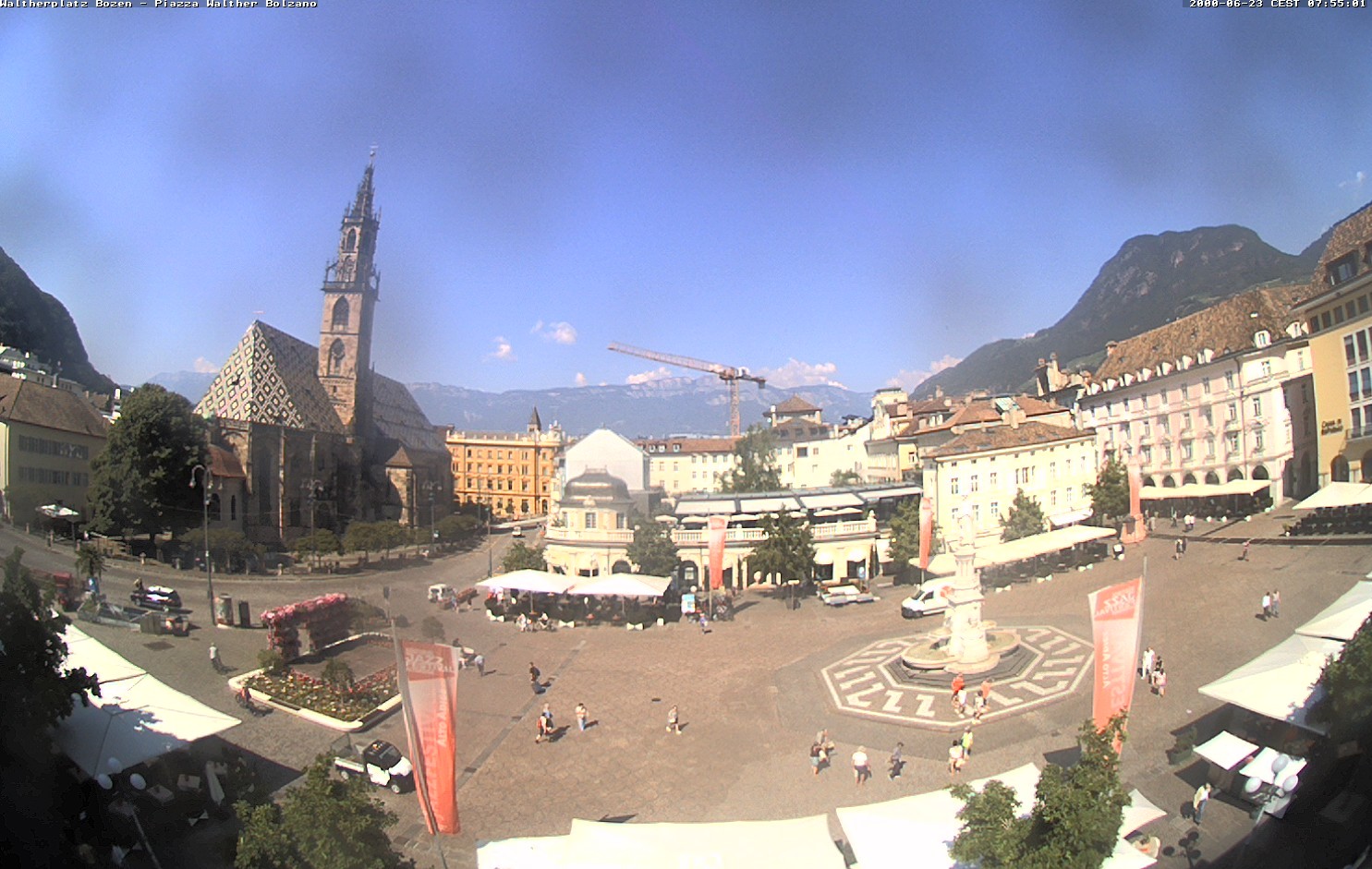 Archiv Foto Webcam Waltherplatz Bozen