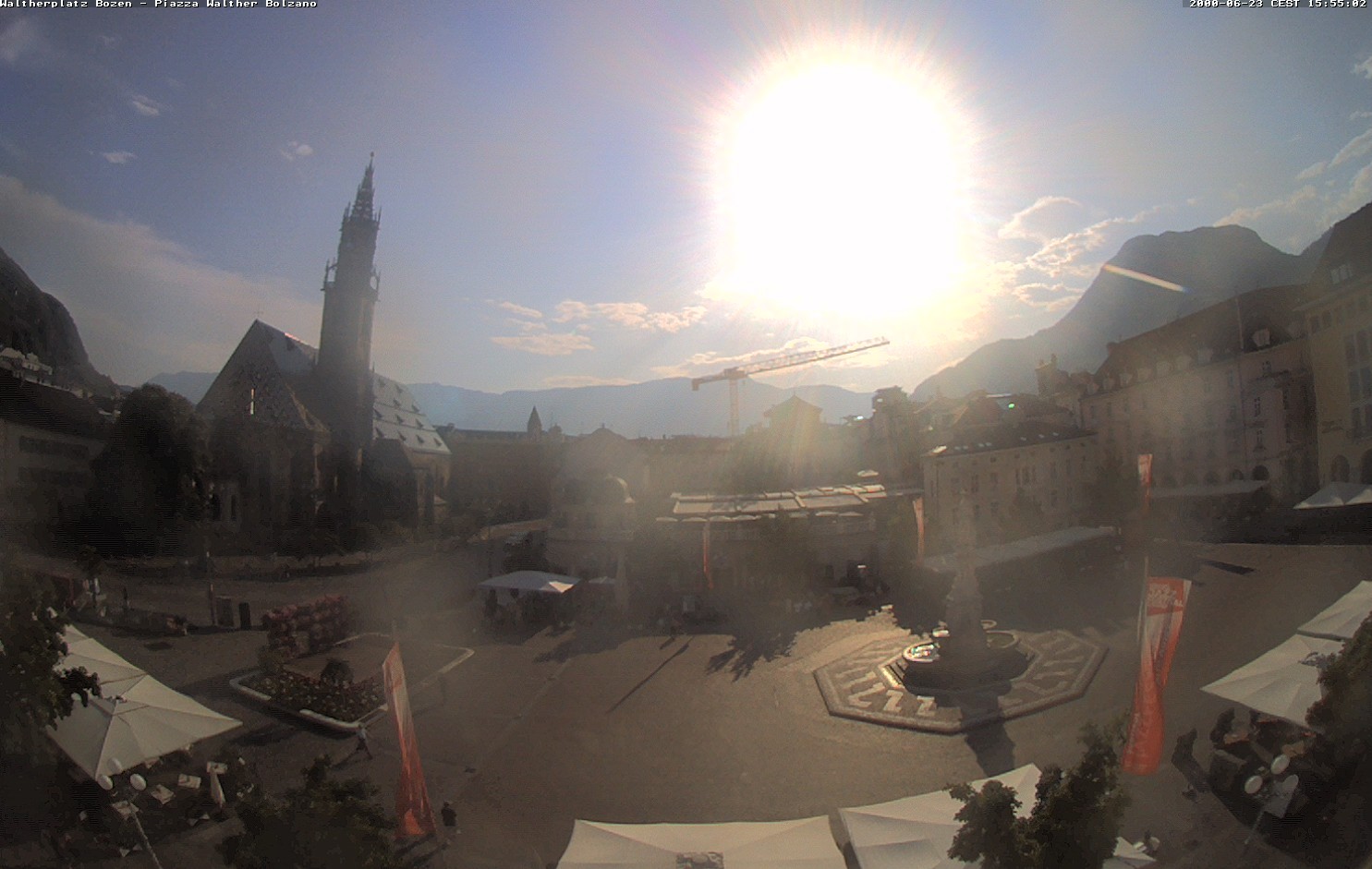 Archiv Foto Webcam Waltherplatz Bozen