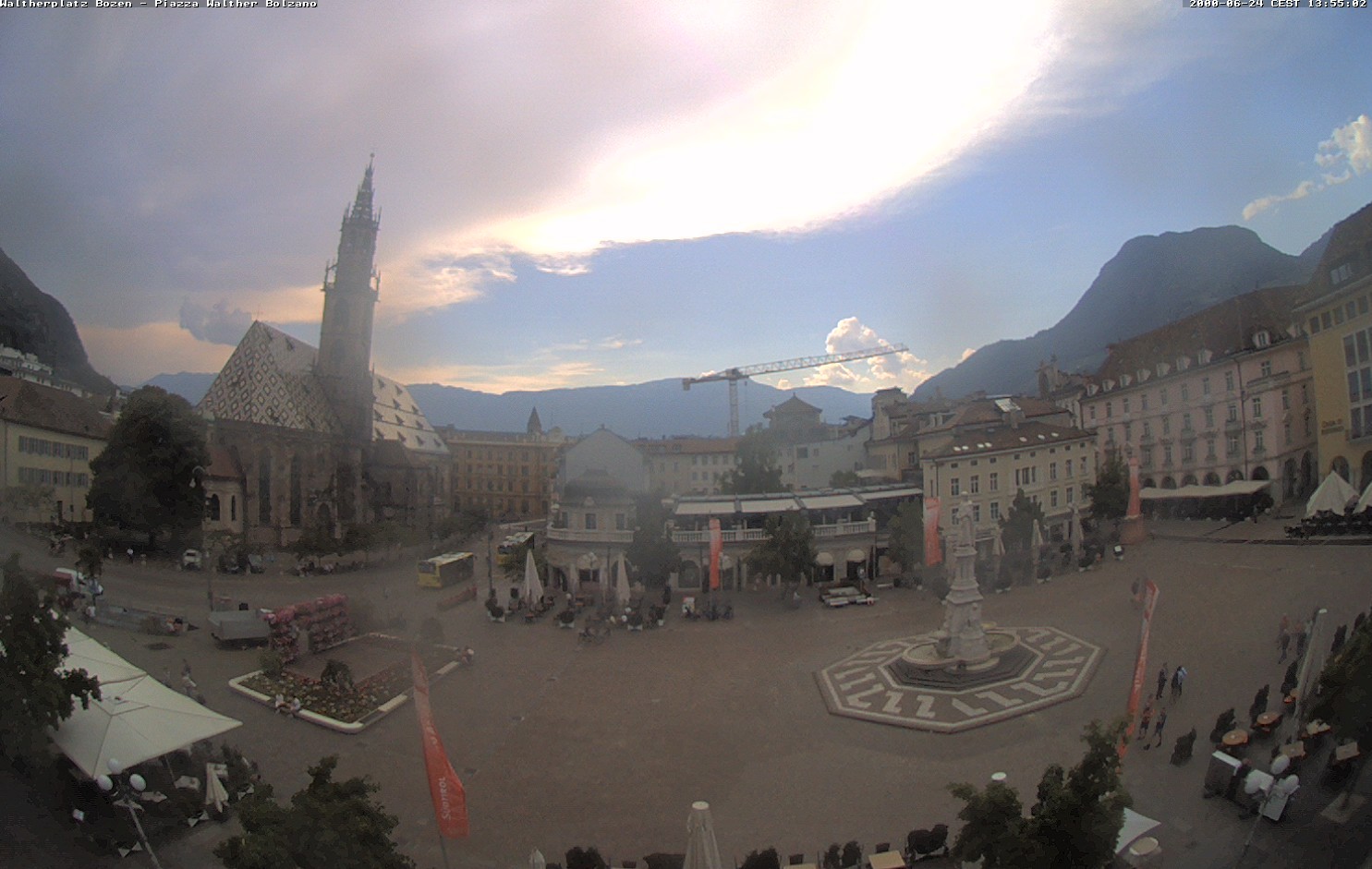 Archiv Foto Webcam Waltherplatz Bozen