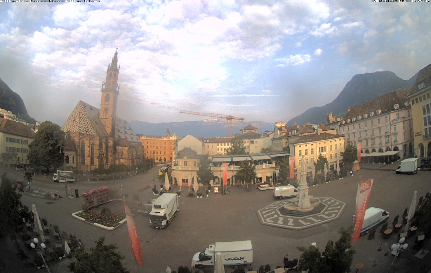 Archived image Bozen: Waltherplatz Webcam