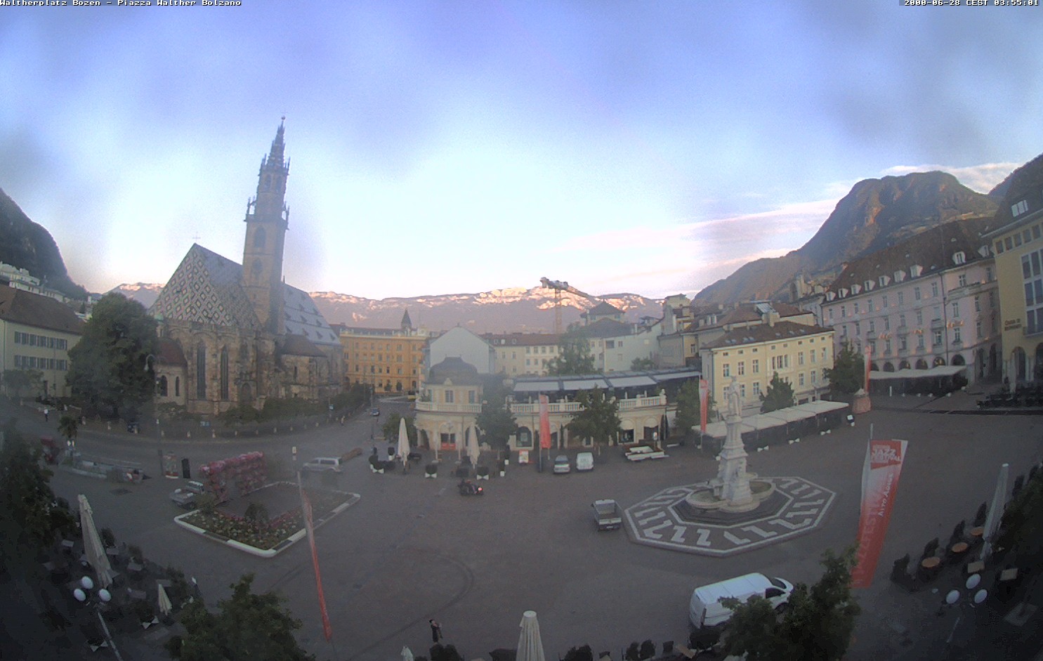 Archived image Bozen: Waltherplatz Webcam