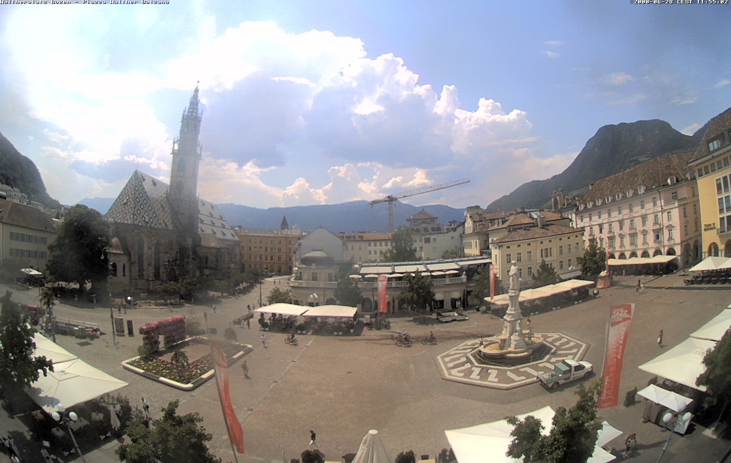 Archiv Foto Webcam Waltherplatz Bozen