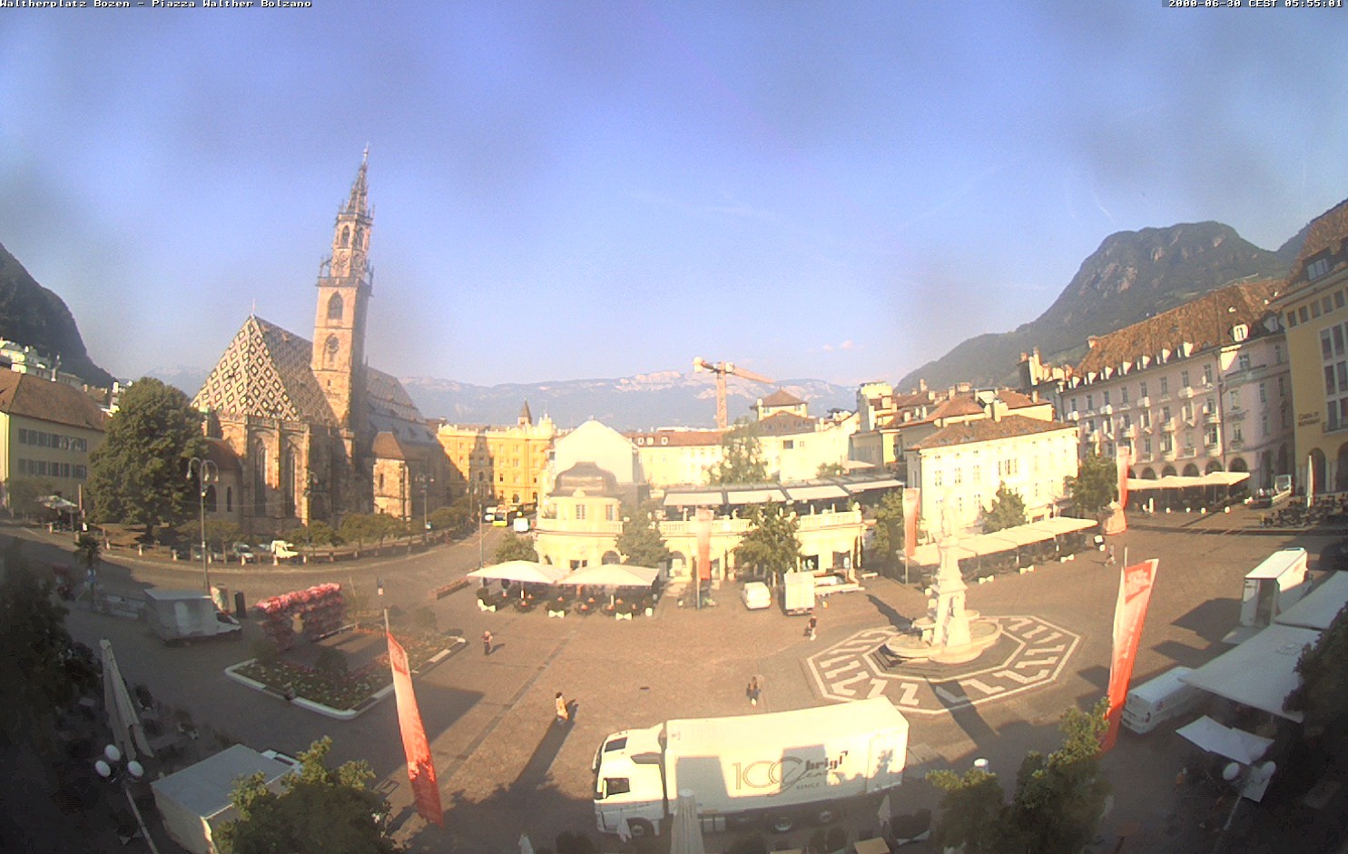 Archived image Bozen: Waltherplatz Webcam