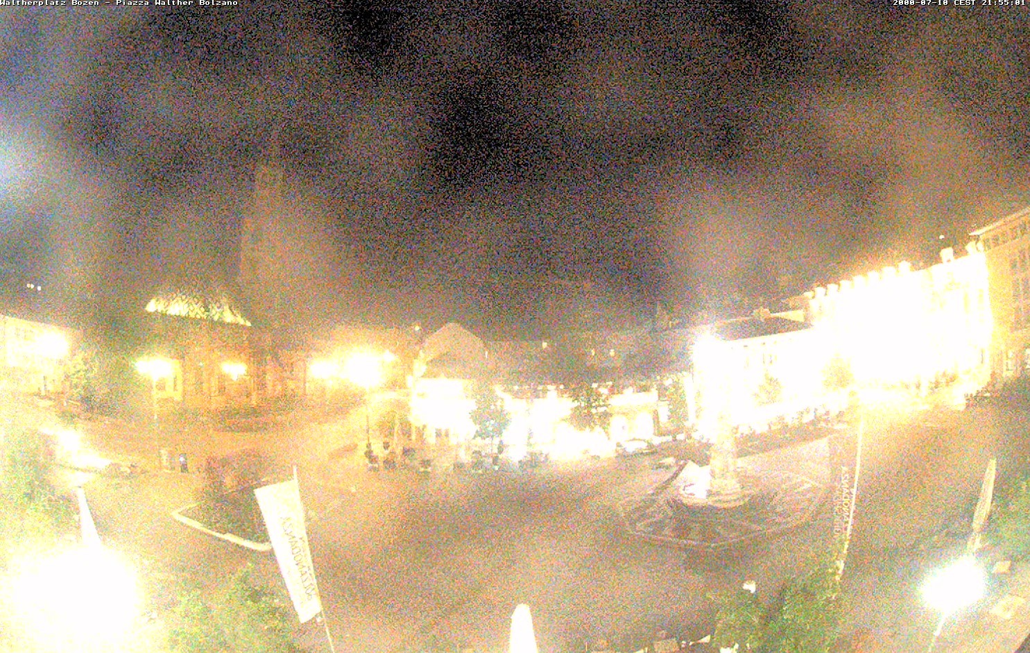 Archived image Bozen: Waltherplatz Webcam