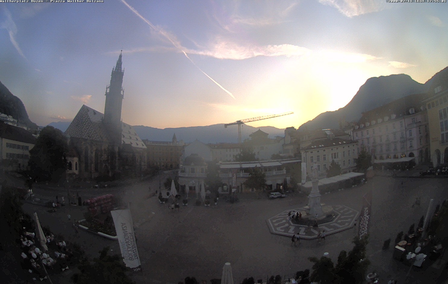 Archived image Bozen: Waltherplatz Webcam