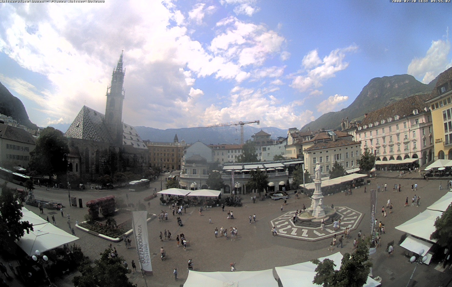 Archived image Bozen: Waltherplatz Webcam