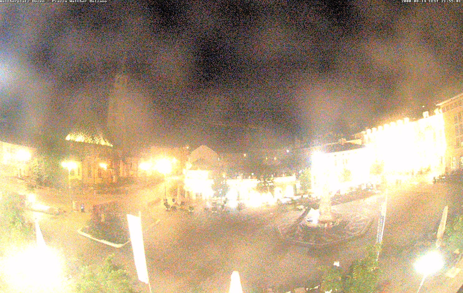 Archived image Bozen: Waltherplatz Webcam