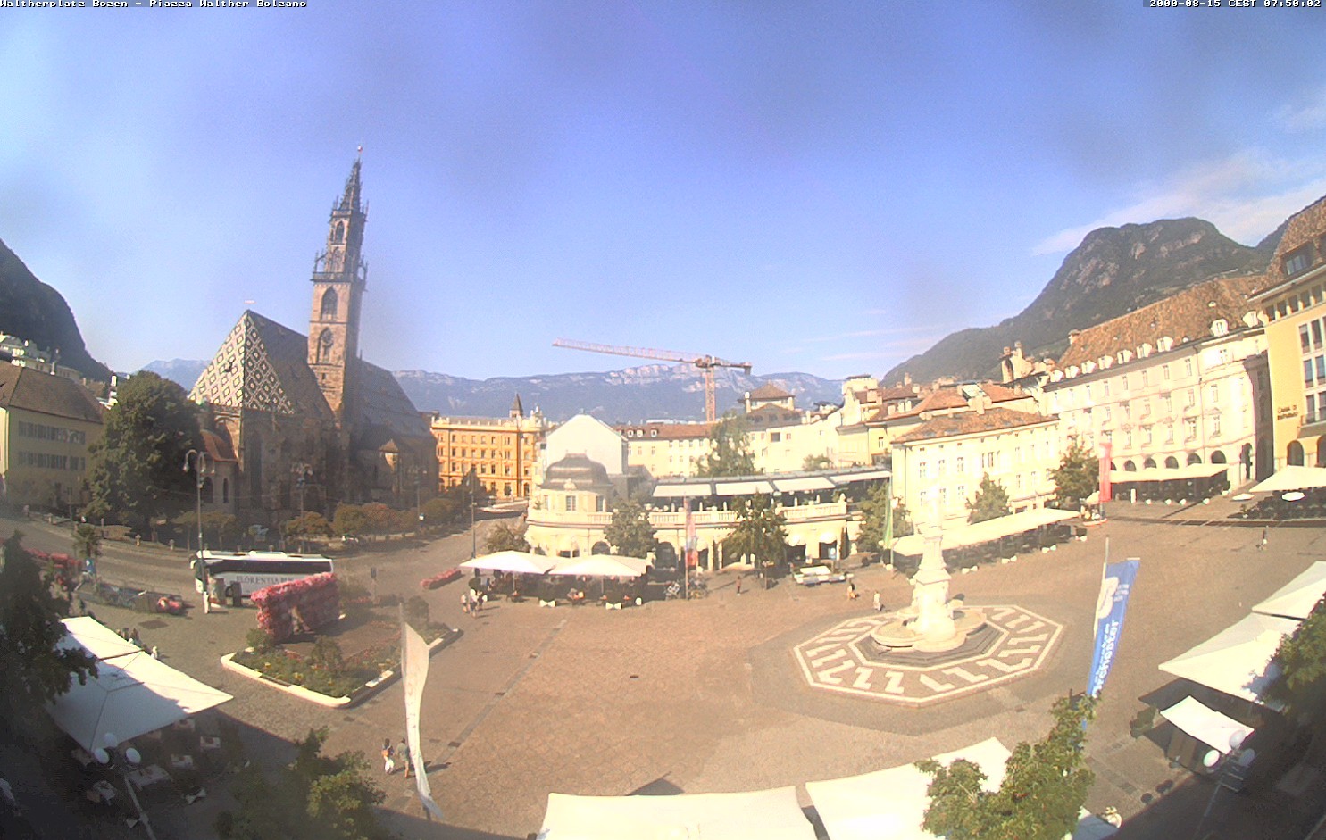 Archiv Foto Webcam Waltherplatz Bozen