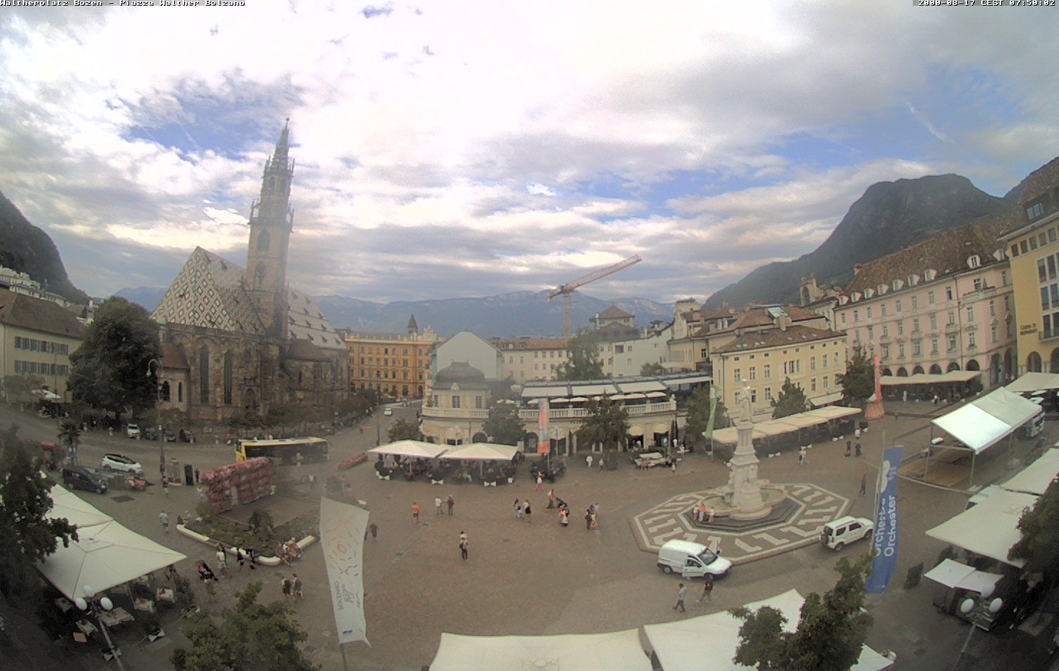 Archiv Foto Webcam Waltherplatz Bozen