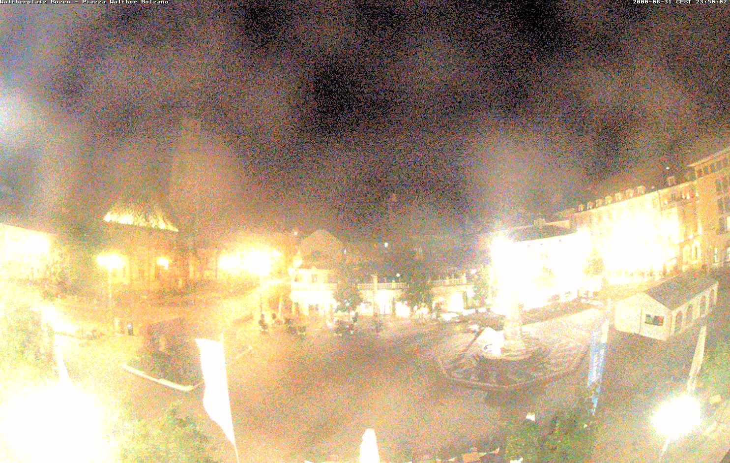 Archiv Foto Webcam Waltherplatz Bozen