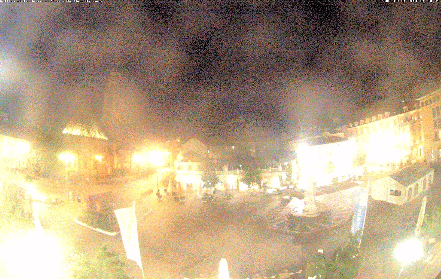 Archiv Foto Webcam Waltherplatz Bozen