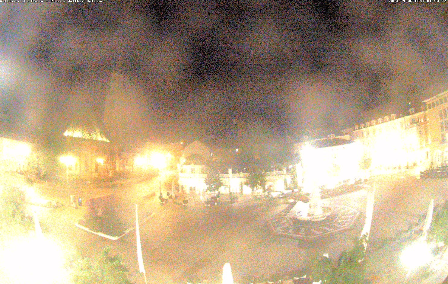 Archiv Foto Webcam Waltherplatz Bozen