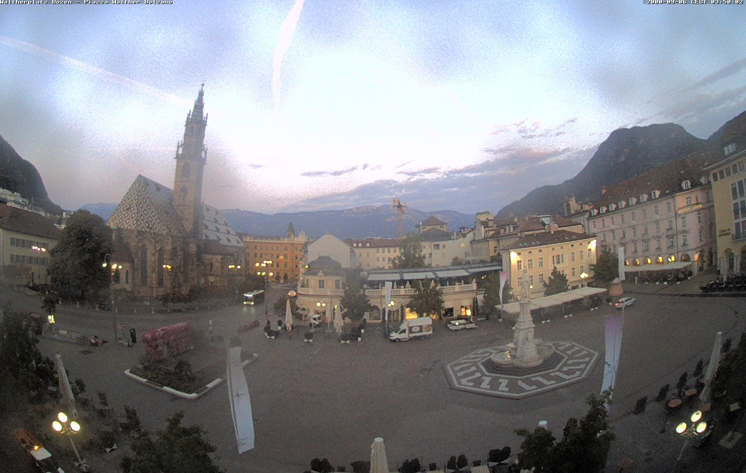Archiv Foto Webcam Waltherplatz Bozen