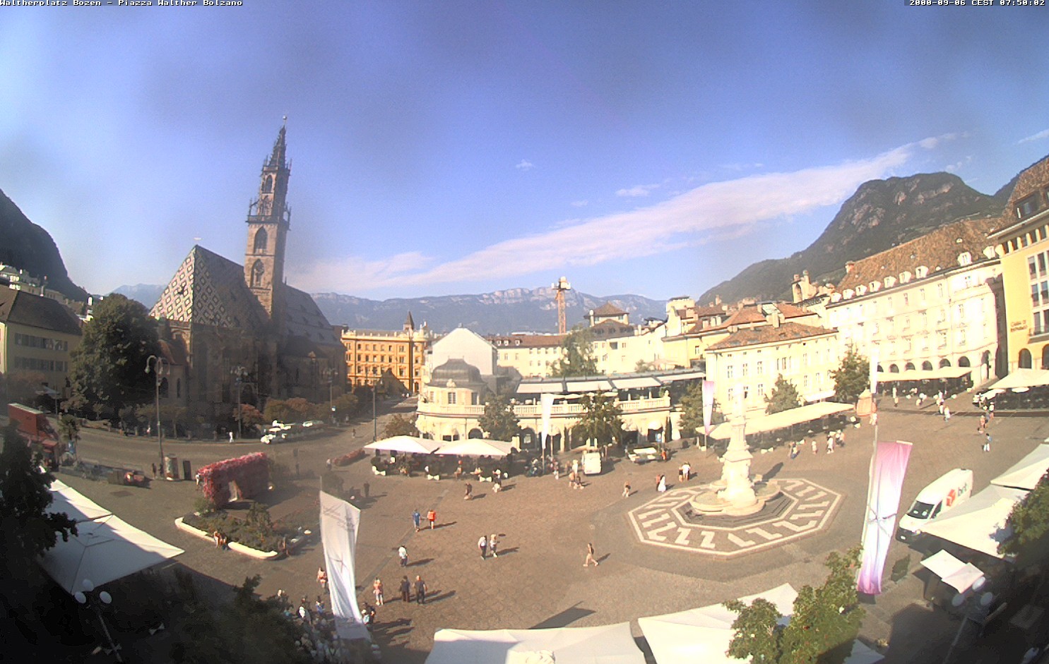 Archiv Foto Webcam Waltherplatz Bozen