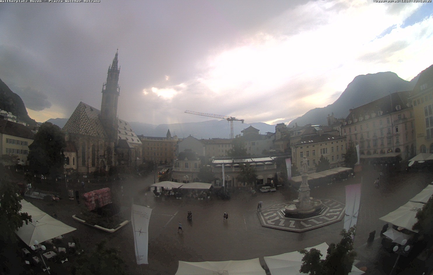 Archiv Foto Webcam Waltherplatz Bozen