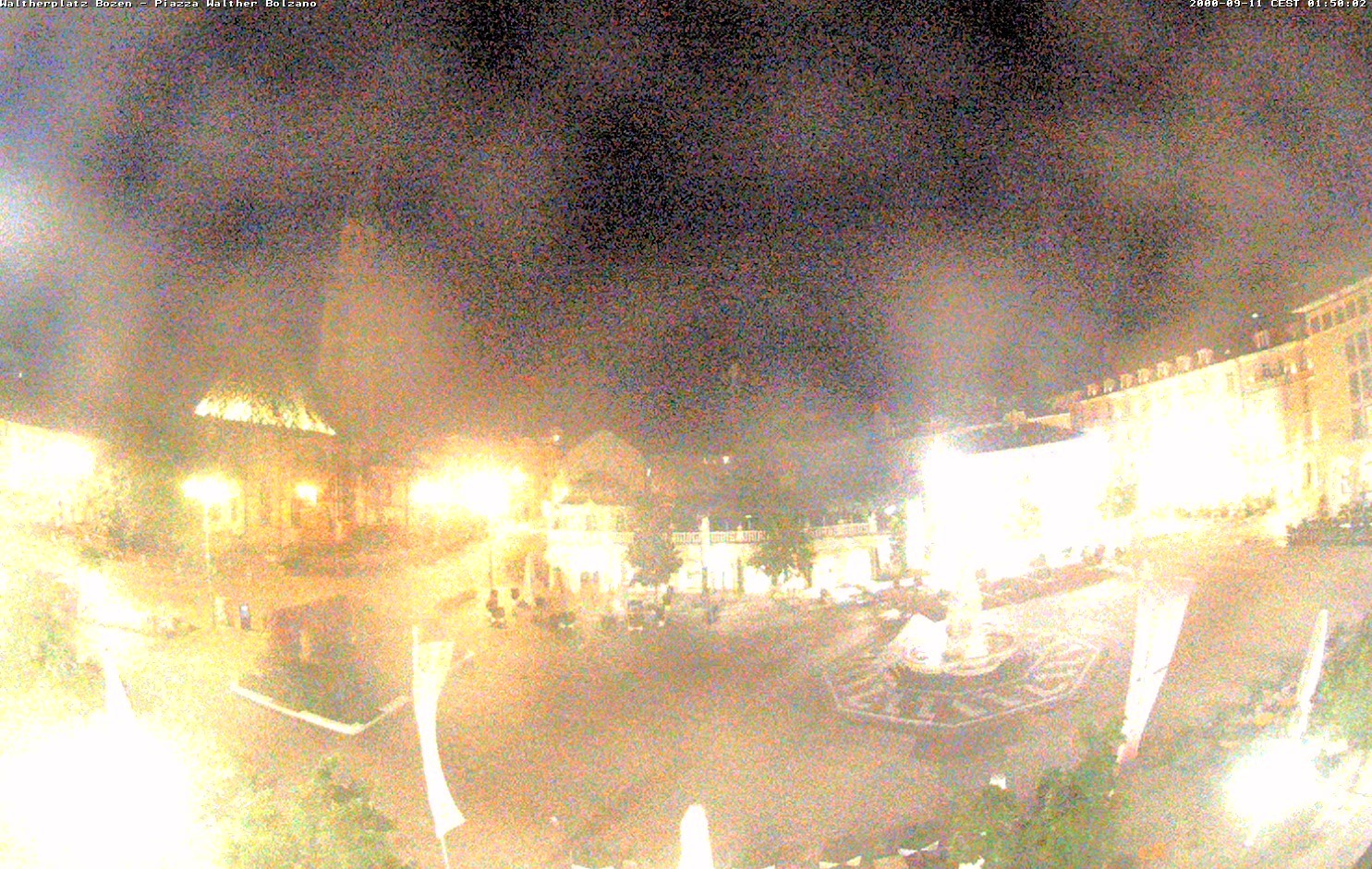 Archiv Foto Webcam Waltherplatz Bozen
