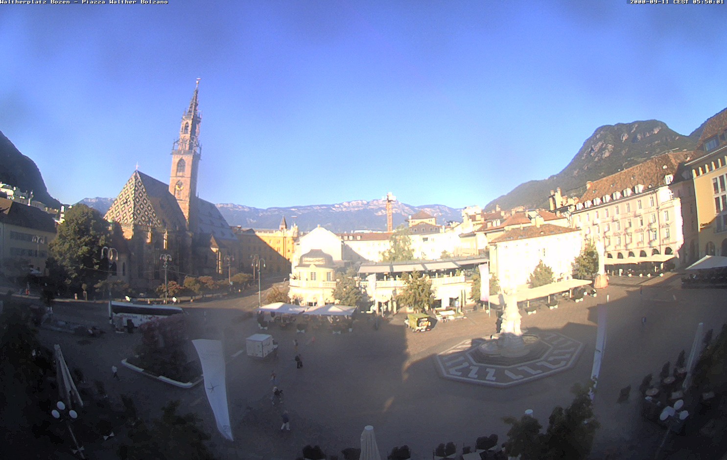 Archiv Foto Webcam Waltherplatz Bozen