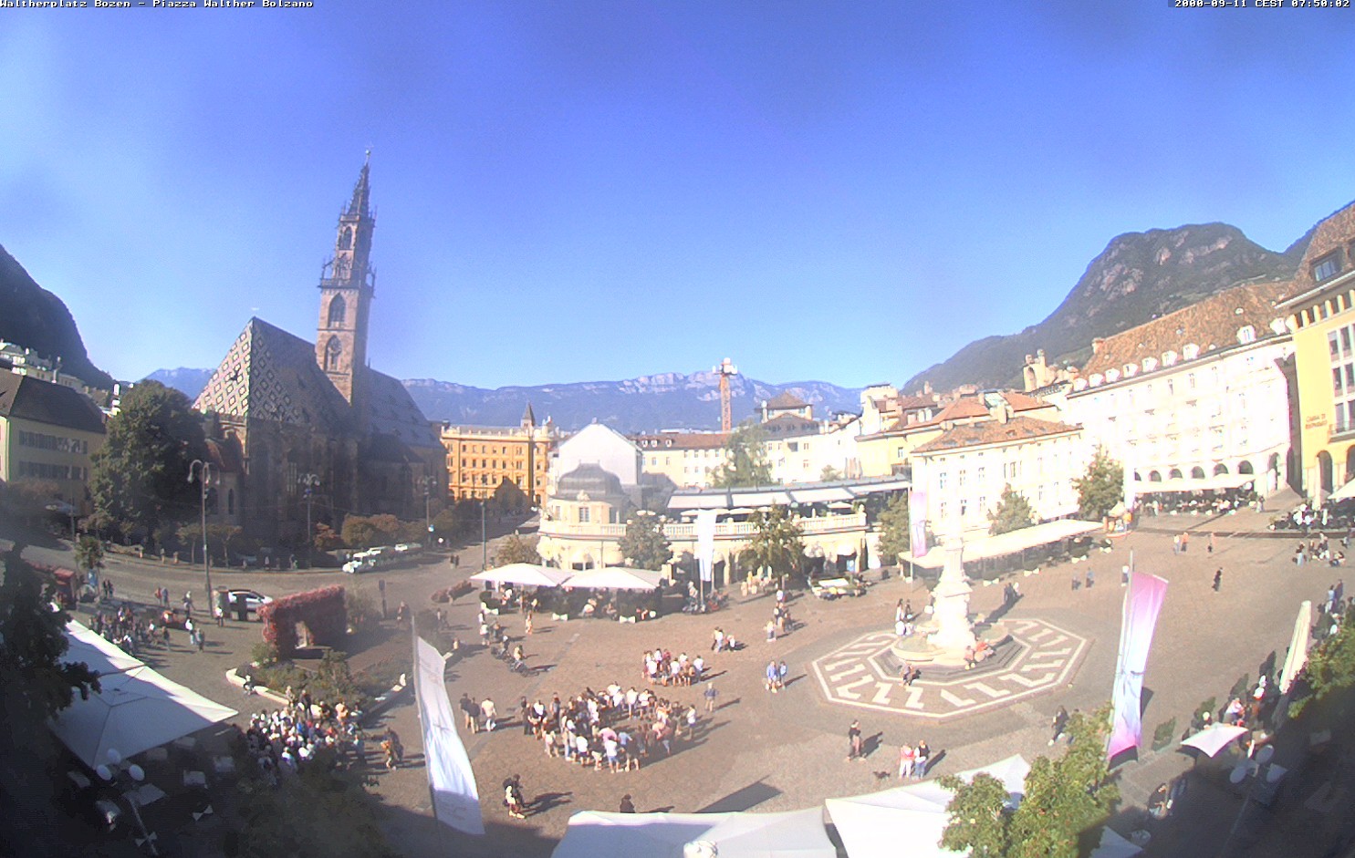 Archiv Foto Webcam Waltherplatz Bozen