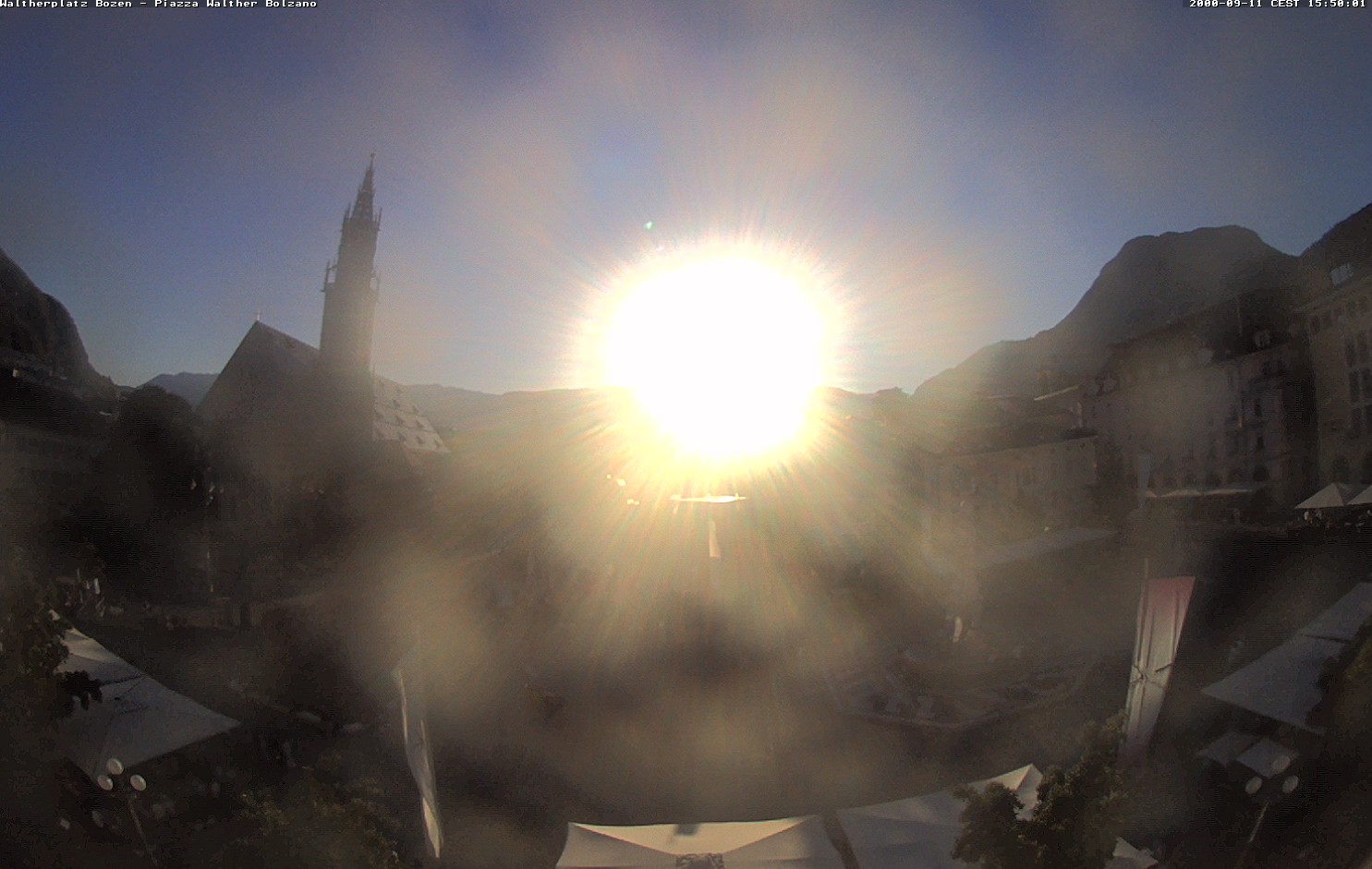 Archiv Foto Webcam Waltherplatz Bozen