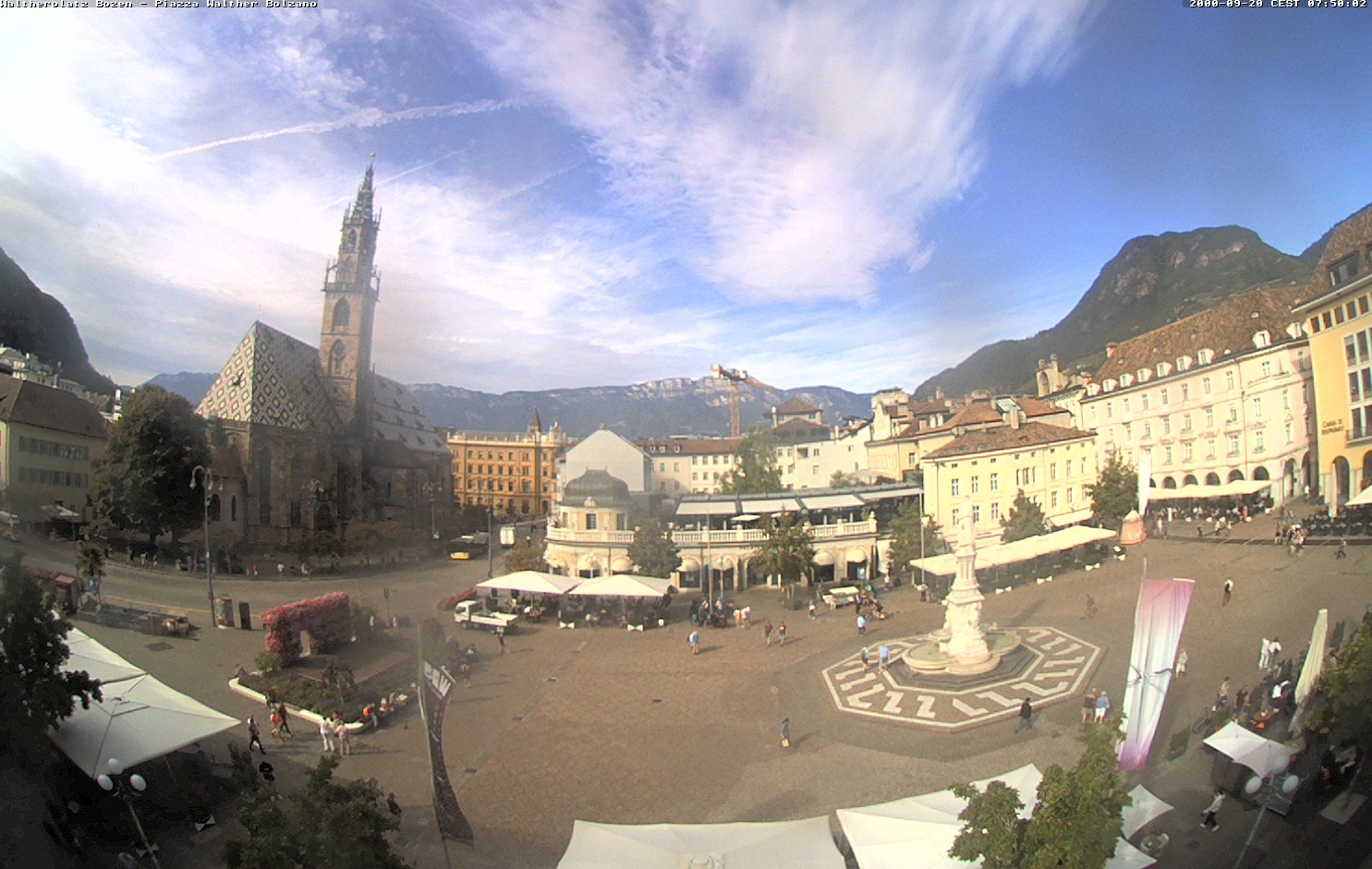 Archiv Foto Webcam Waltherplatz Bozen