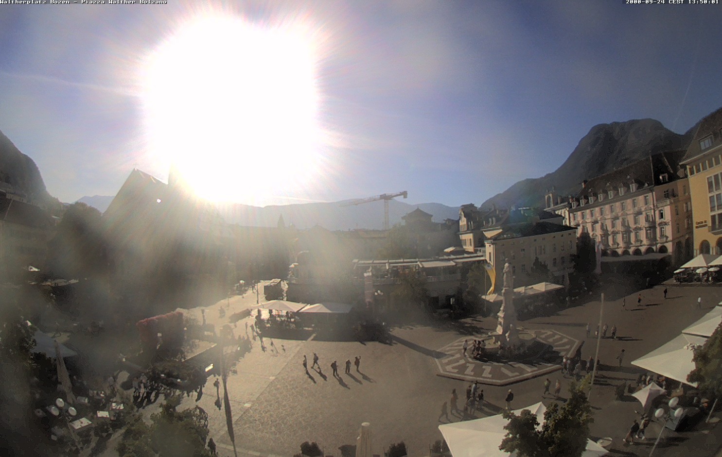 Archiv Foto Webcam Waltherplatz Bozen