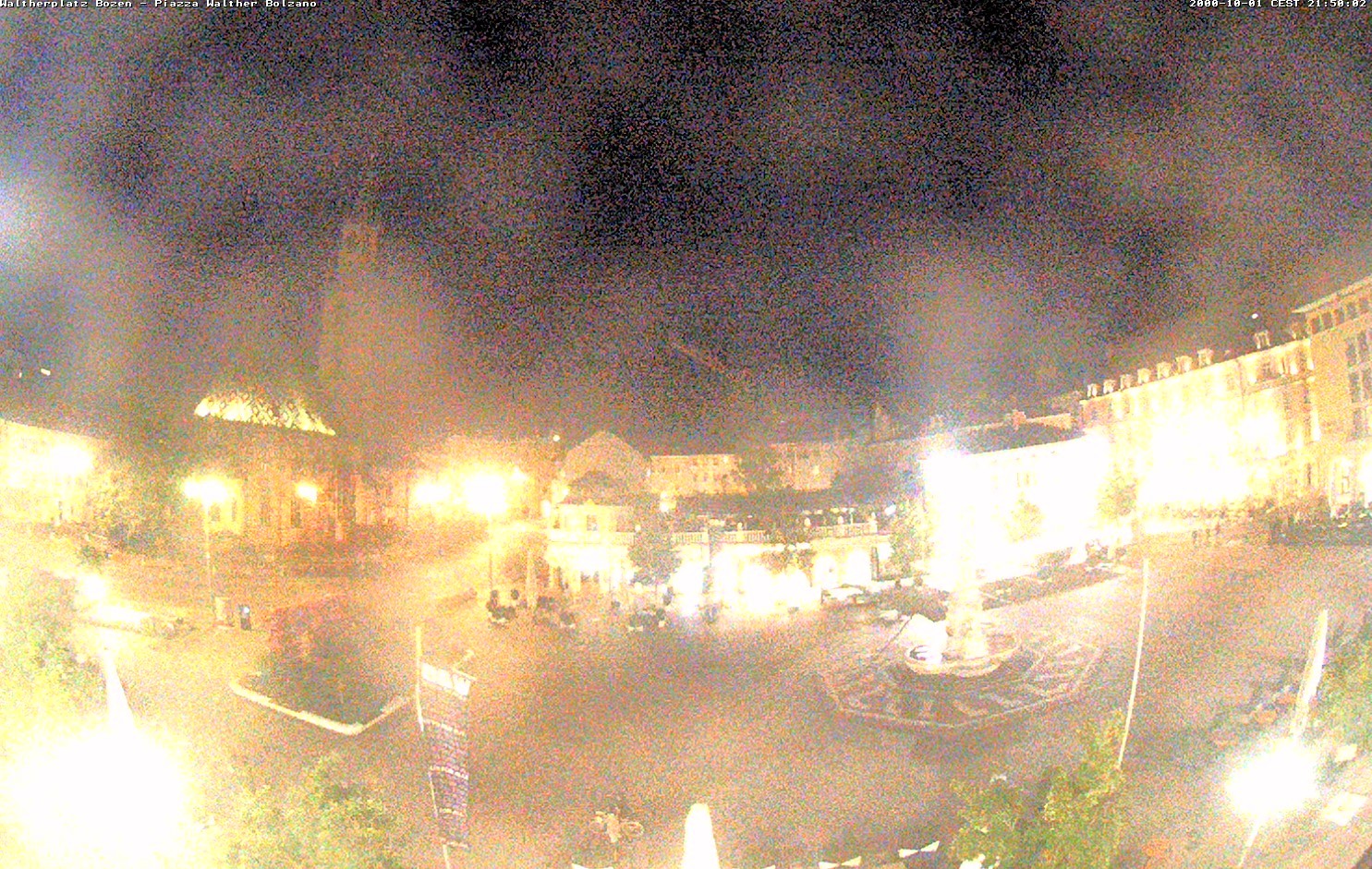 Archiv Foto Webcam Waltherplatz Bozen