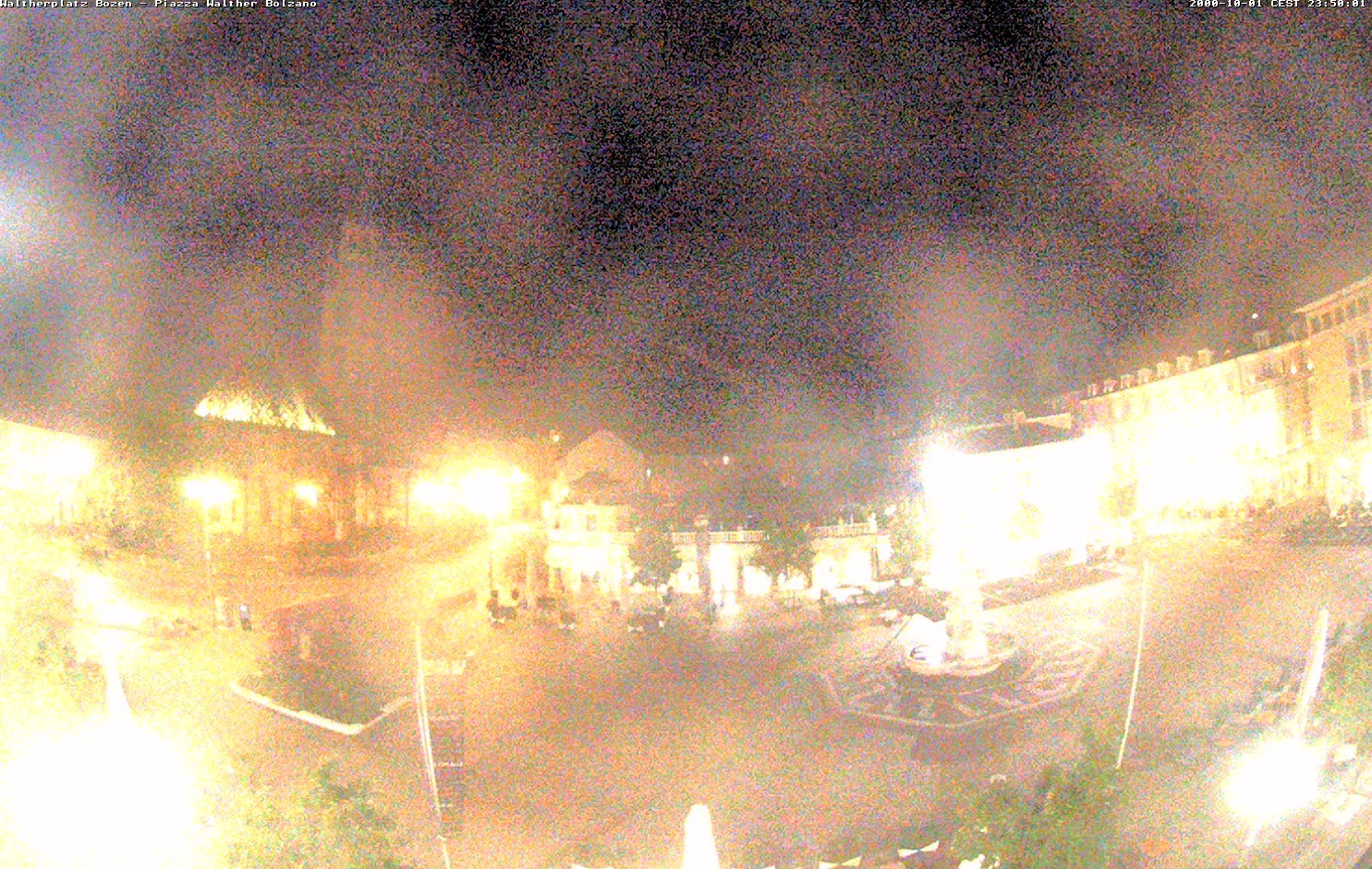 Archiv Foto Webcam Waltherplatz Bozen