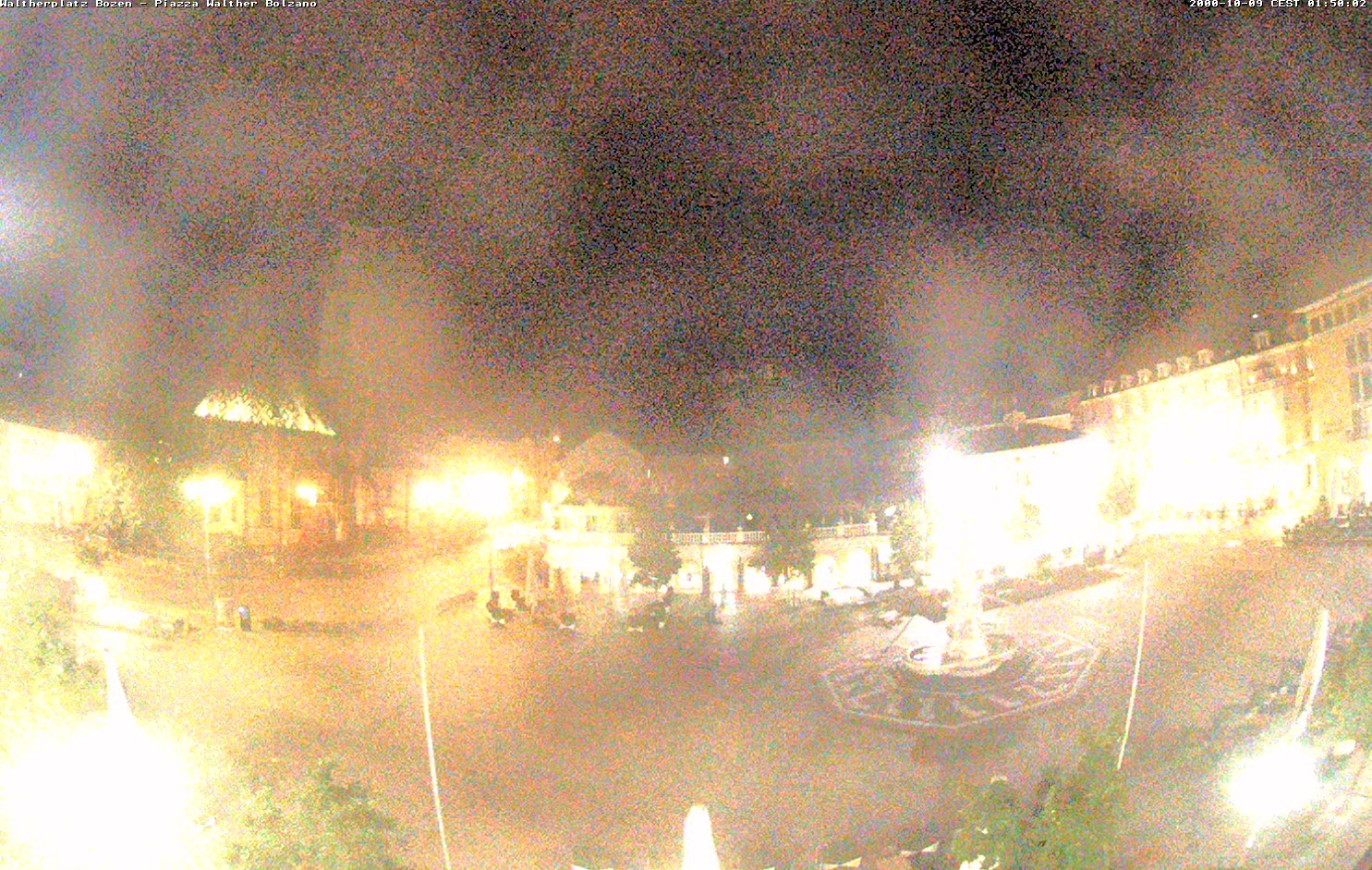 Archiv Foto Webcam Waltherplatz Bozen