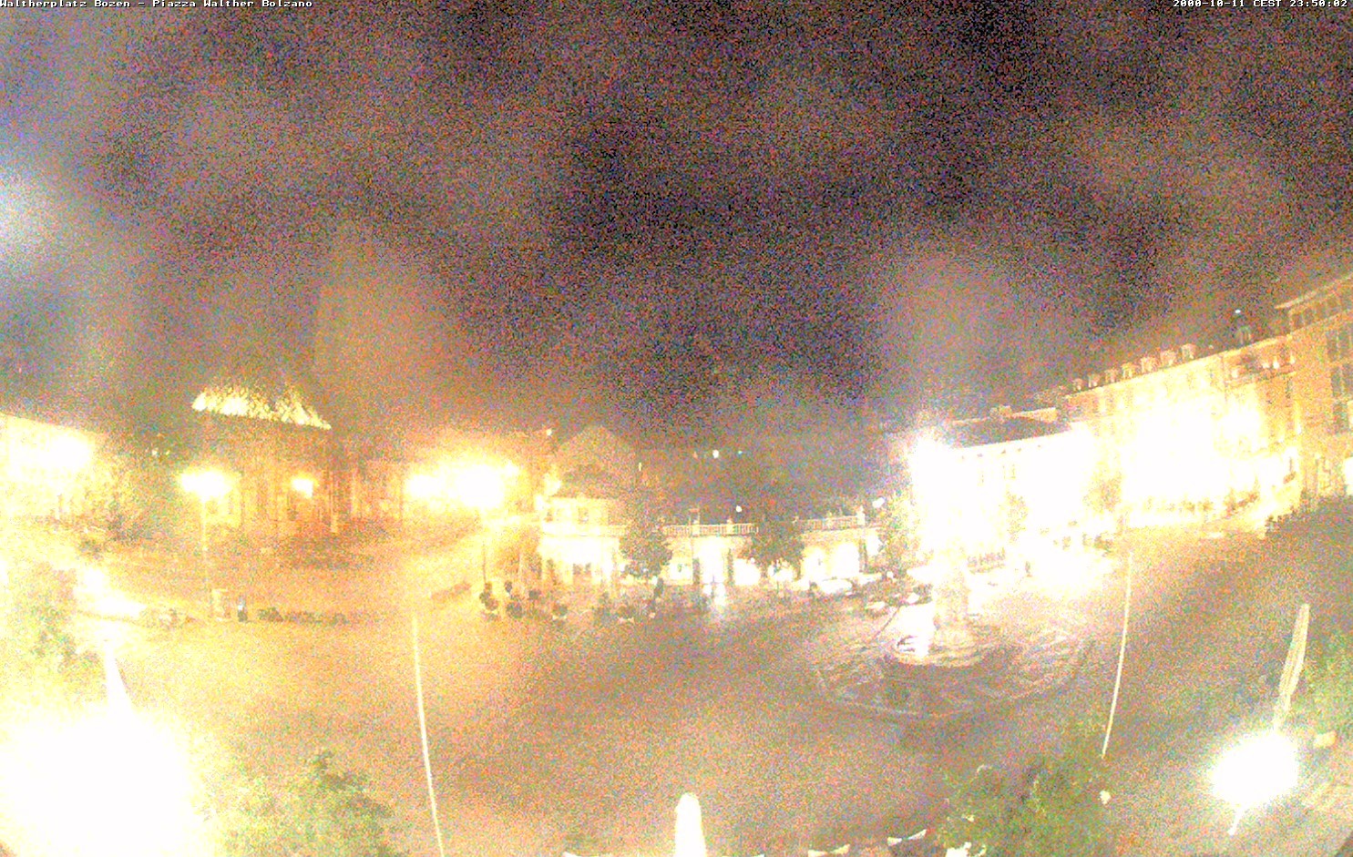 Archived image Bozen: Waltherplatz Webcam