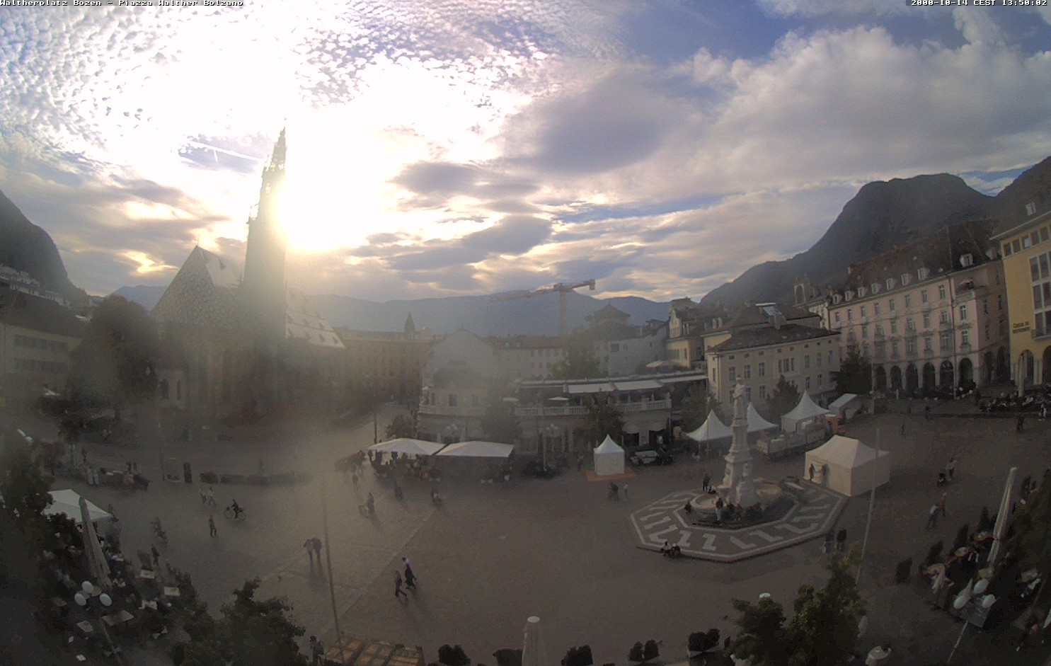 Archiv Foto Webcam Waltherplatz Bozen