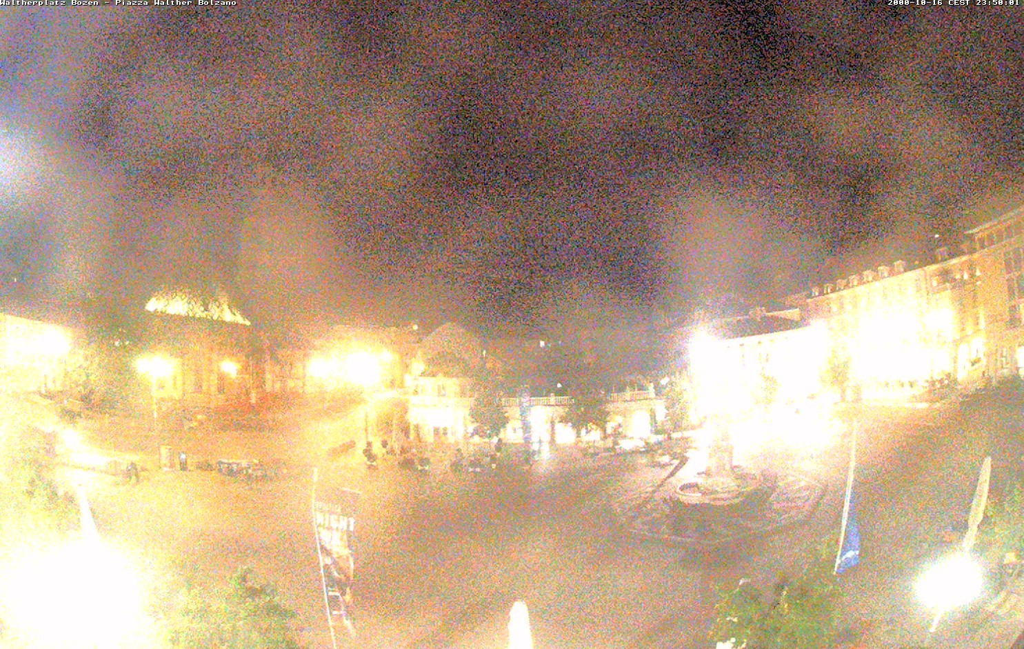 Archiv Foto Webcam Waltherplatz Bozen