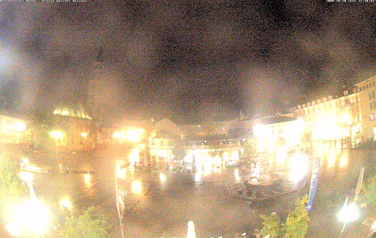 Archiv Foto Webcam Waltherplatz Bozen