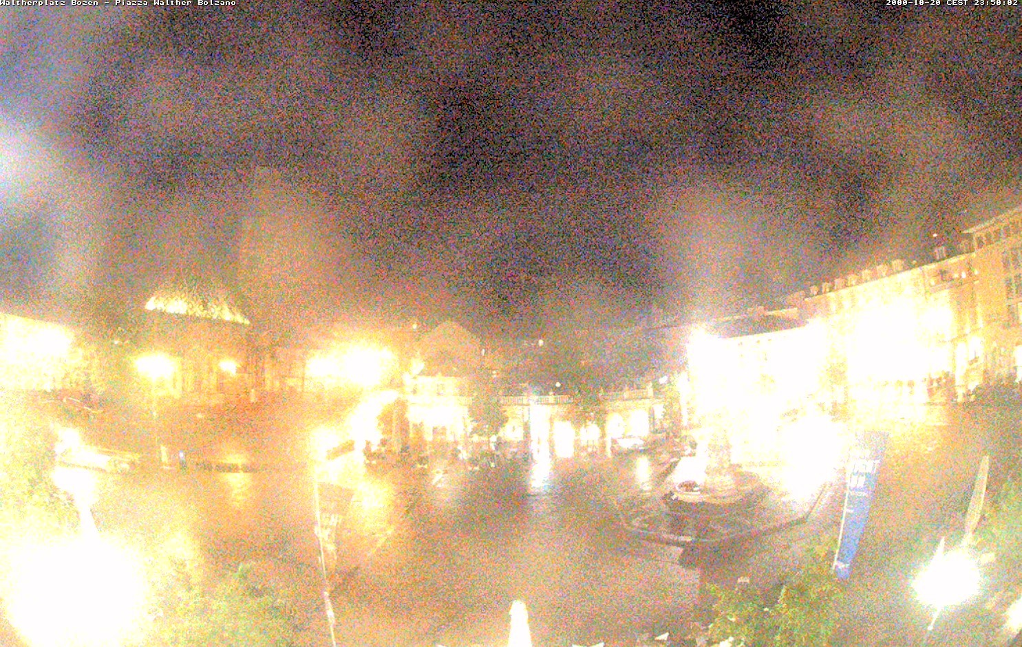 Archiv Foto Webcam Waltherplatz Bozen