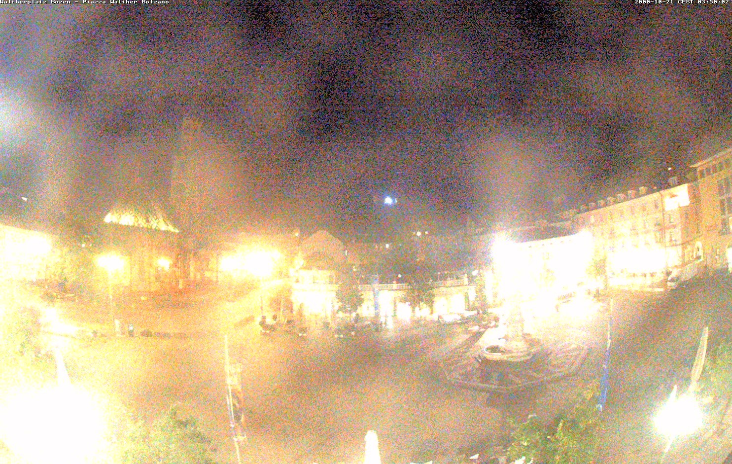 Archiv Foto Webcam Waltherplatz Bozen