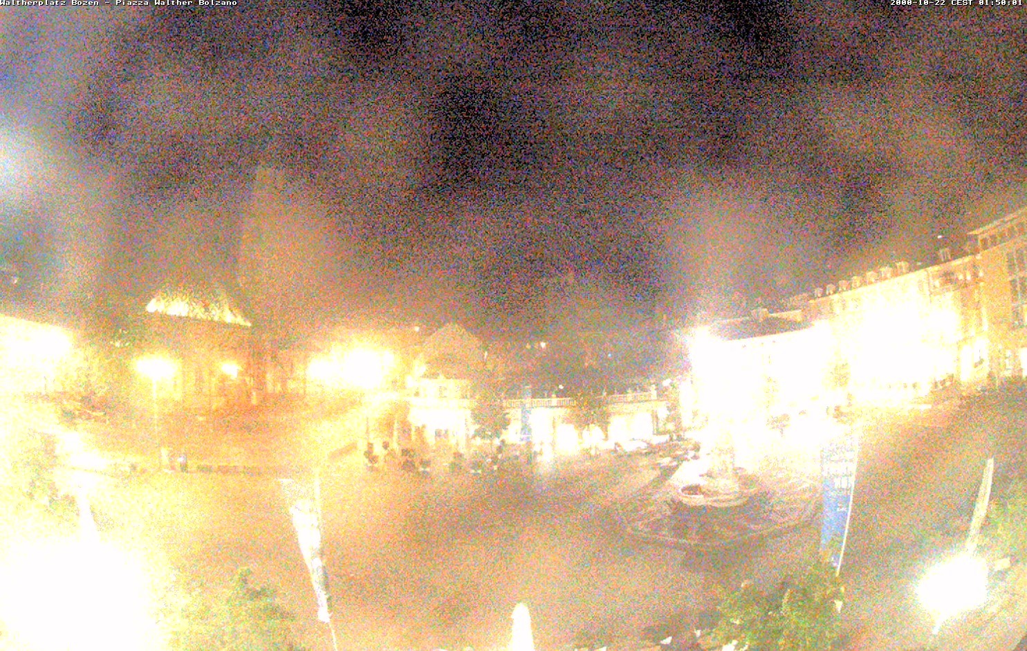 Archiv Foto Webcam Waltherplatz Bozen