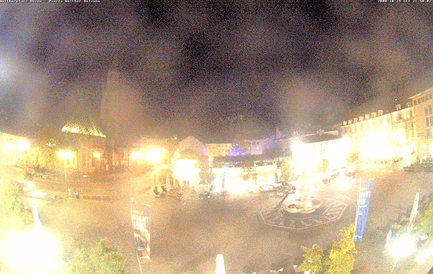 Archiv Foto Webcam Waltherplatz Bozen
