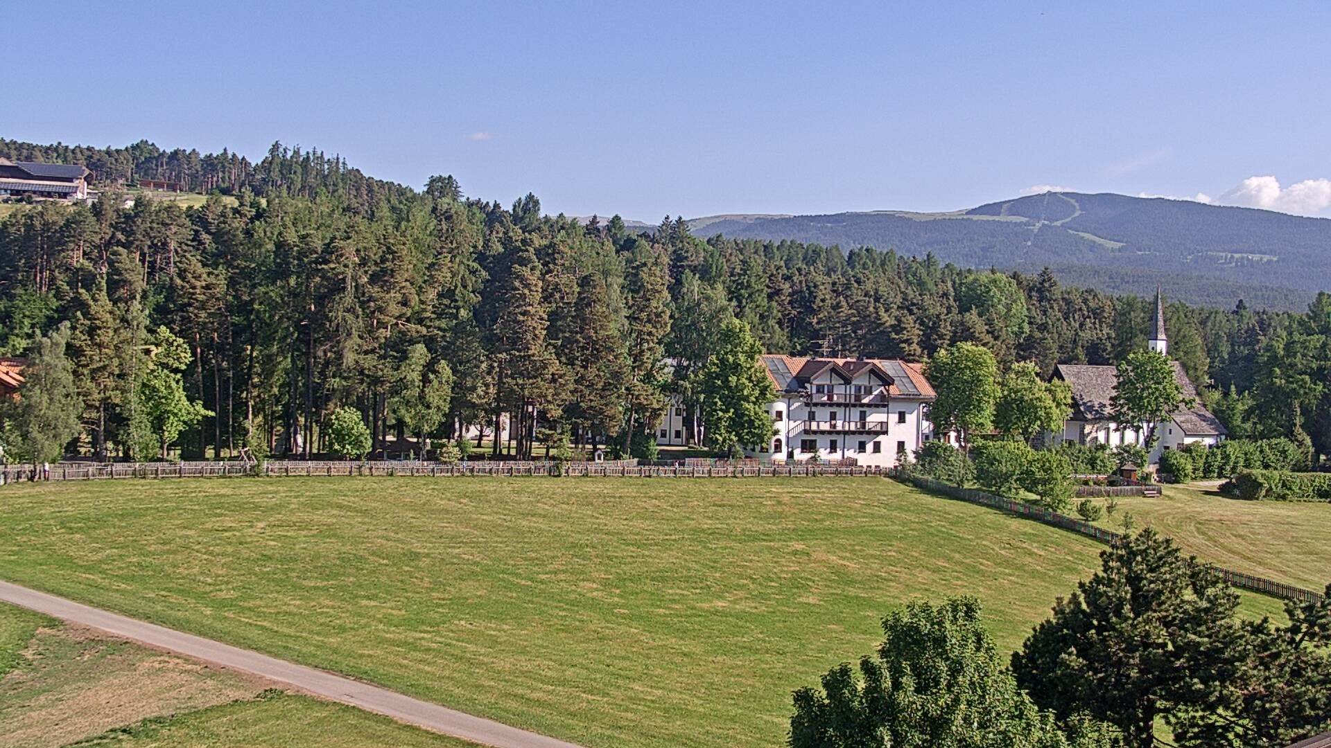 Archived image Webcam Bozen - Dolomiten View Hotel Lichtenstern