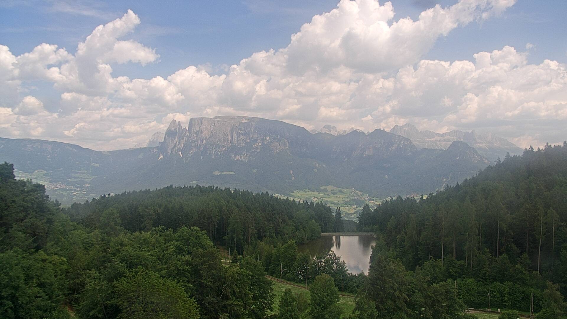 Archived image Webcam Bozen - Dolomiten View Hotel Lichtenstern