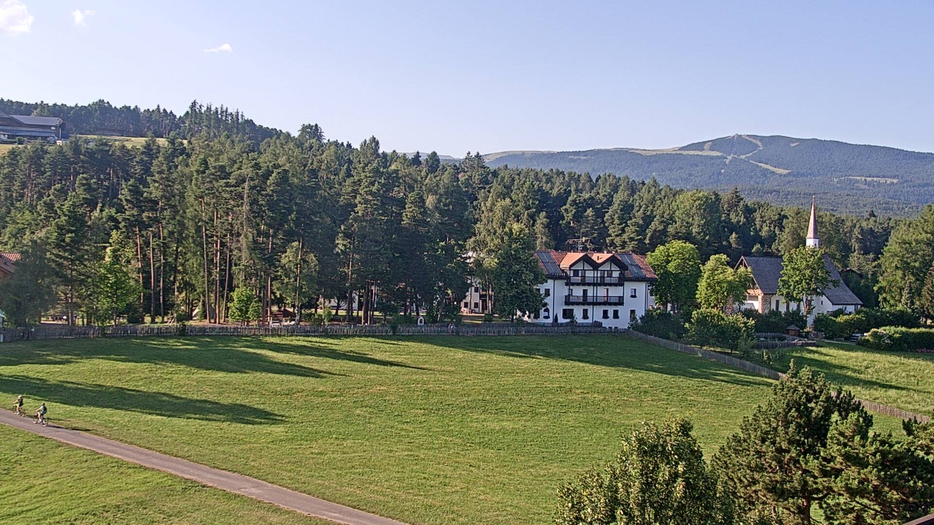 Archived image Webcam Bozen - Dolomiten View Hotel Lichtenstern