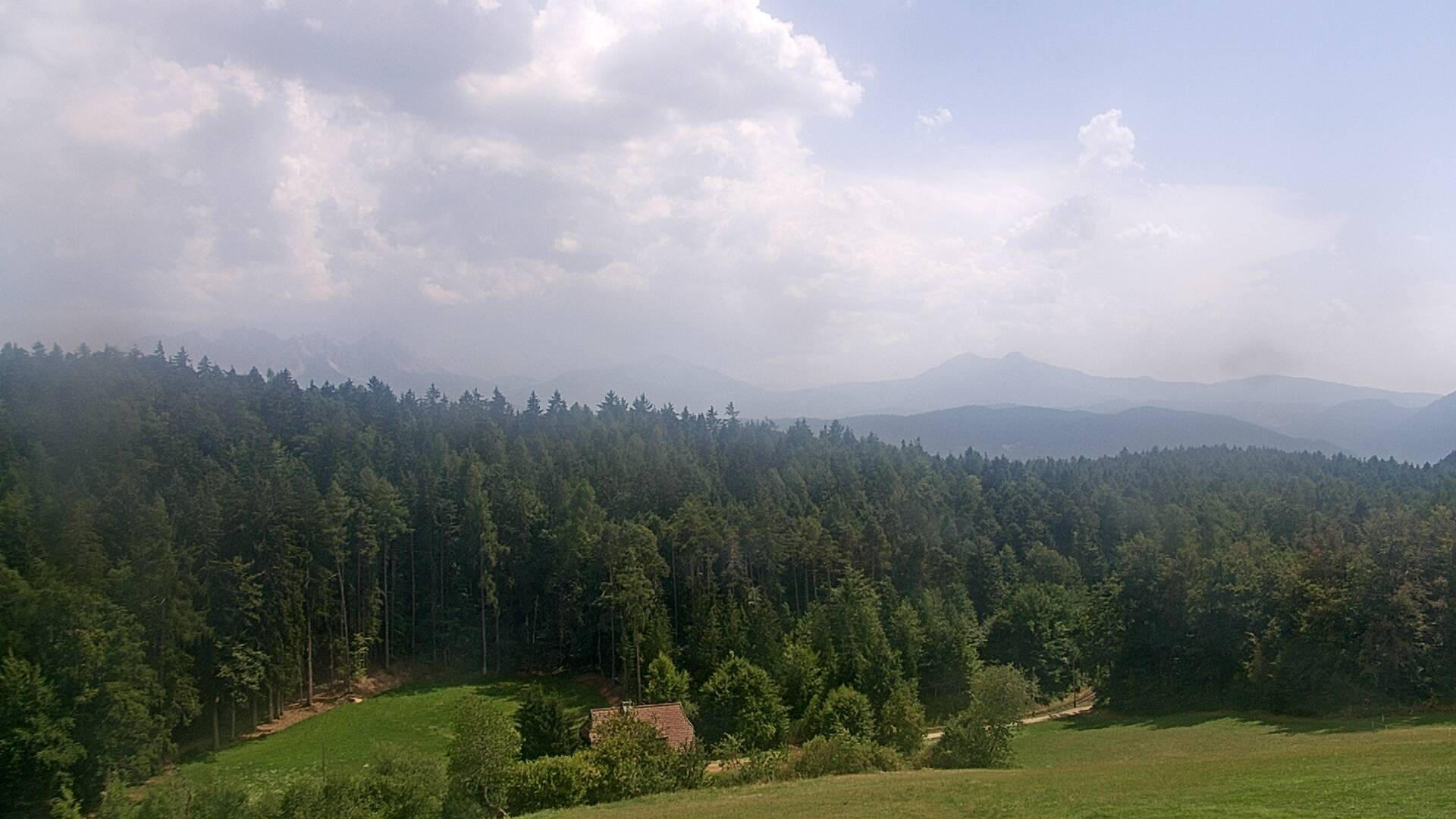 Archived image Webcam Bozen - Dolomiten View Hotel Lichtenstern
