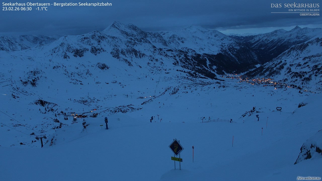 Archived image Webcam View Seekarspitz top station