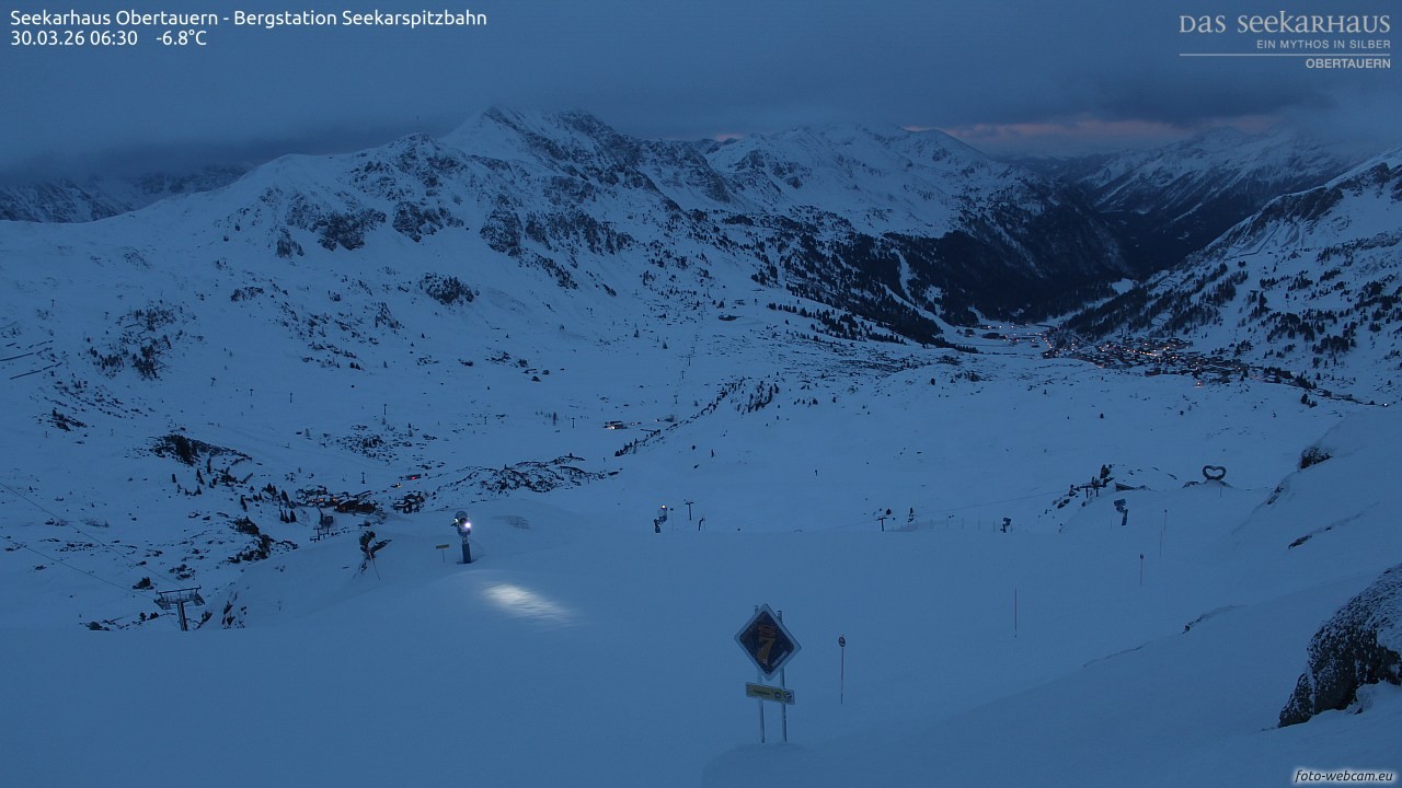 Archived image Webcam View Seekarspitz top station